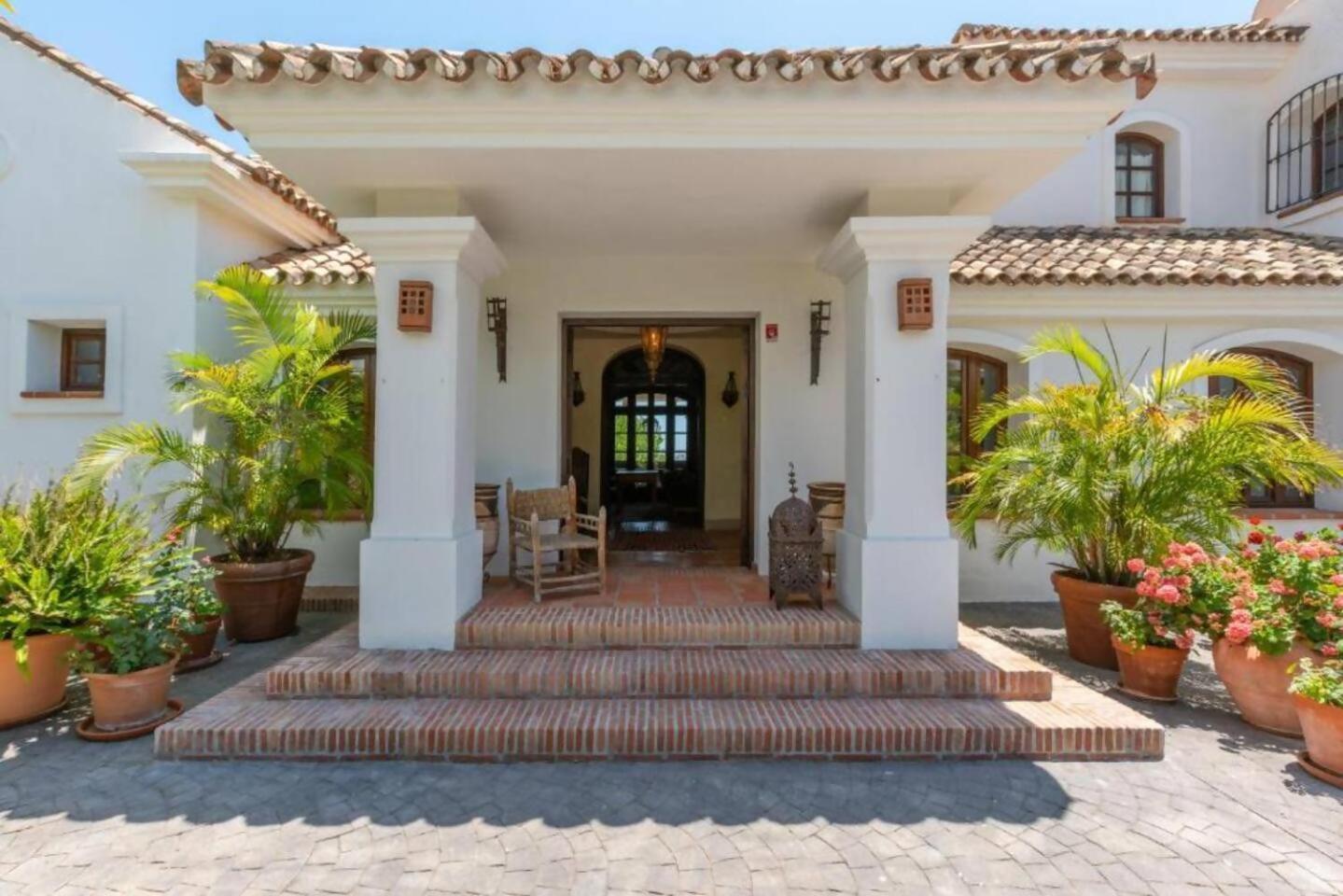 Villa Casa Sol Encantadora Villa Con Piscina ماربيا المظهر الخارجي الصورة